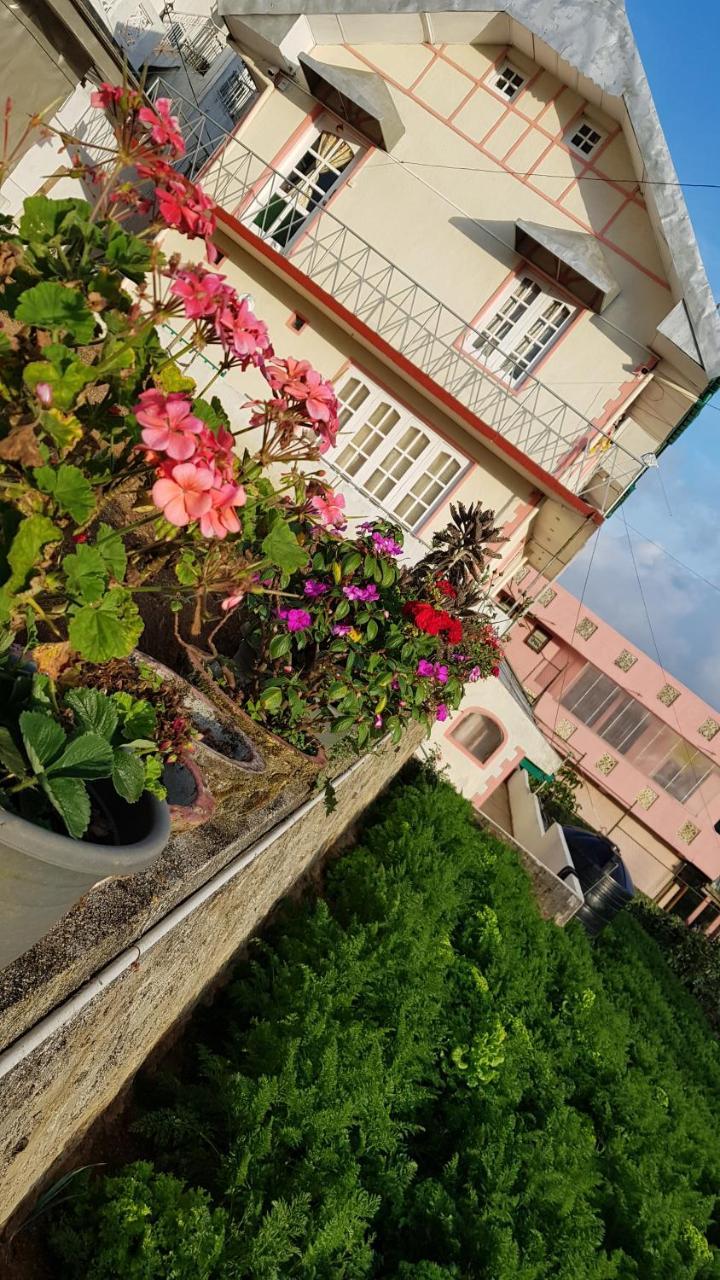 Chandrasobana Nuwara Eliya Exterior foto